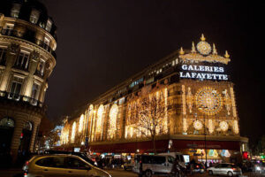 l Places to Visit in Paris- Galeries Lafayette Haussmann
