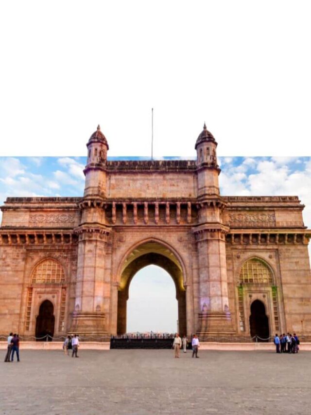 Top 7 Iconic Landmarks of India You Must Visit