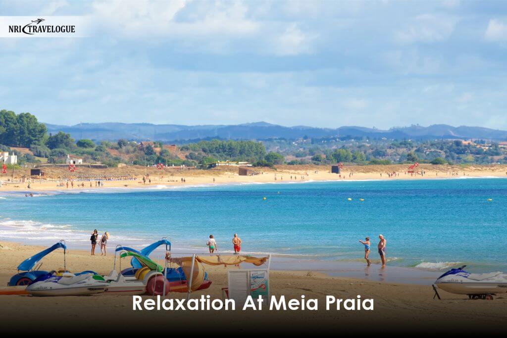 Relaxation At Meia Praia