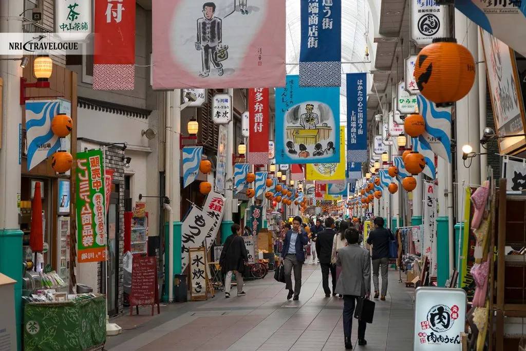 Afternoon: Discover Local Streets