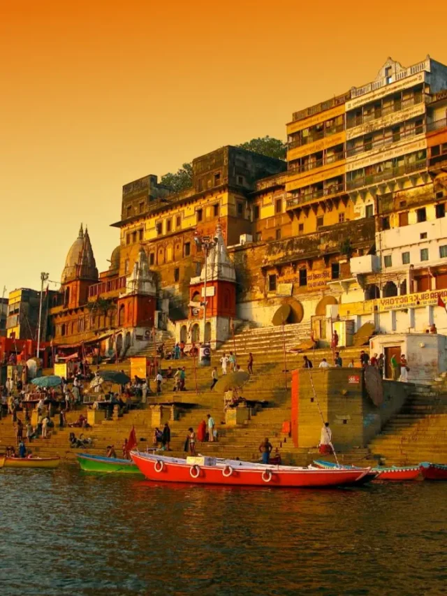 10 Must Visit Tourist Attractions in Varanasi