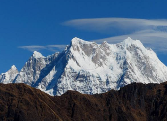 Chaukhamba mountain views